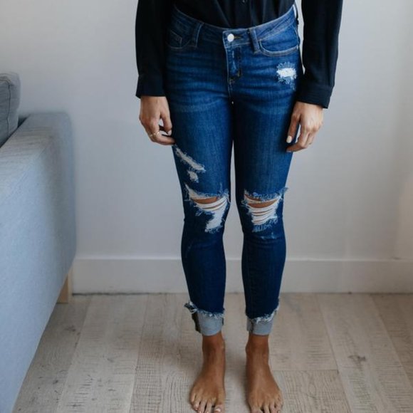 Copy of All About The Cuff Jeans - Picture 5 of 5